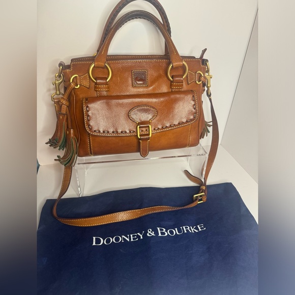Dooney & Bourke Vintage Florentine Medium Tassel Pocket Satchel Two-Way Bag - Picture 15 of 15